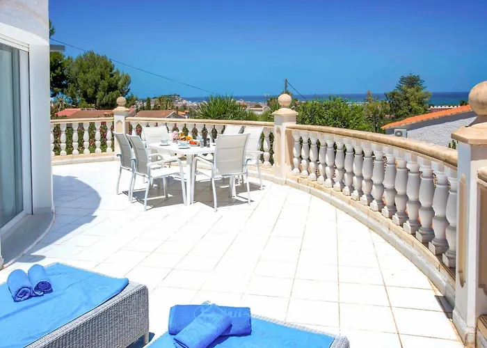 Polonia Mouche By Interhome 펜션