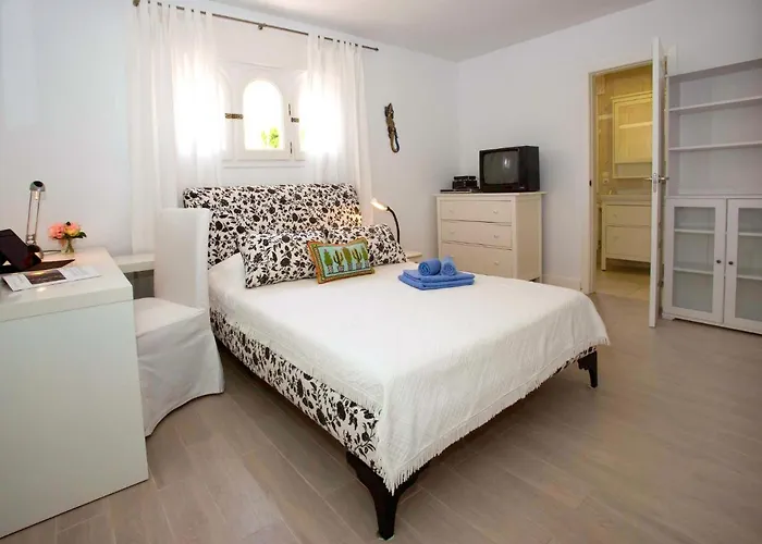 Polonia Mouche By Interhome *